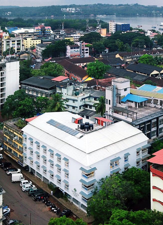 Treehouse Neptune Hotel Panaji Exterior foto